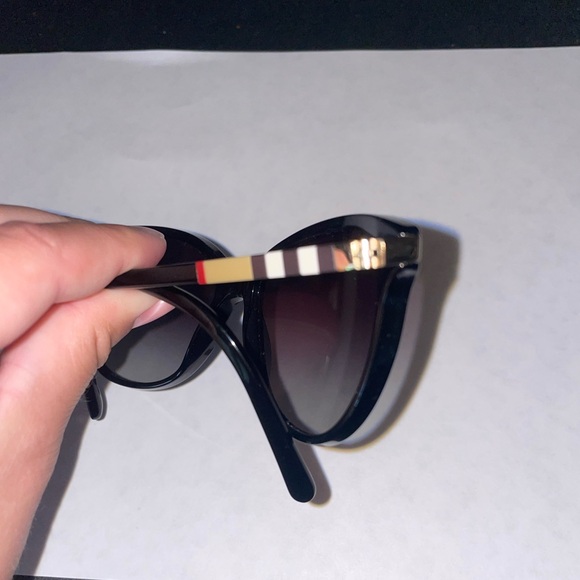 Burberry Cateye Sunglasses - Picture 4 of 10